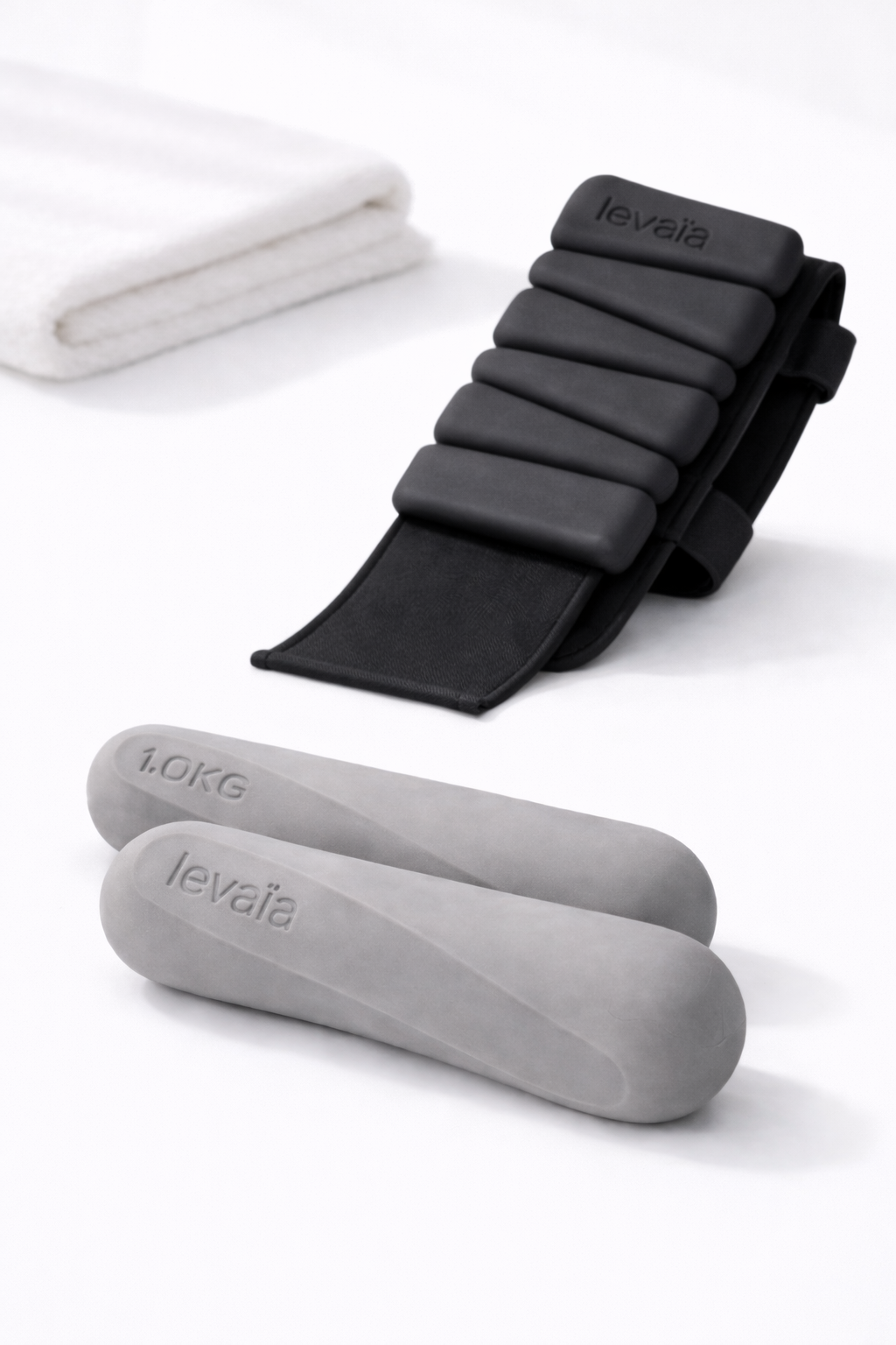 levaïa lifts + levaïa loops bundle in classic taupe