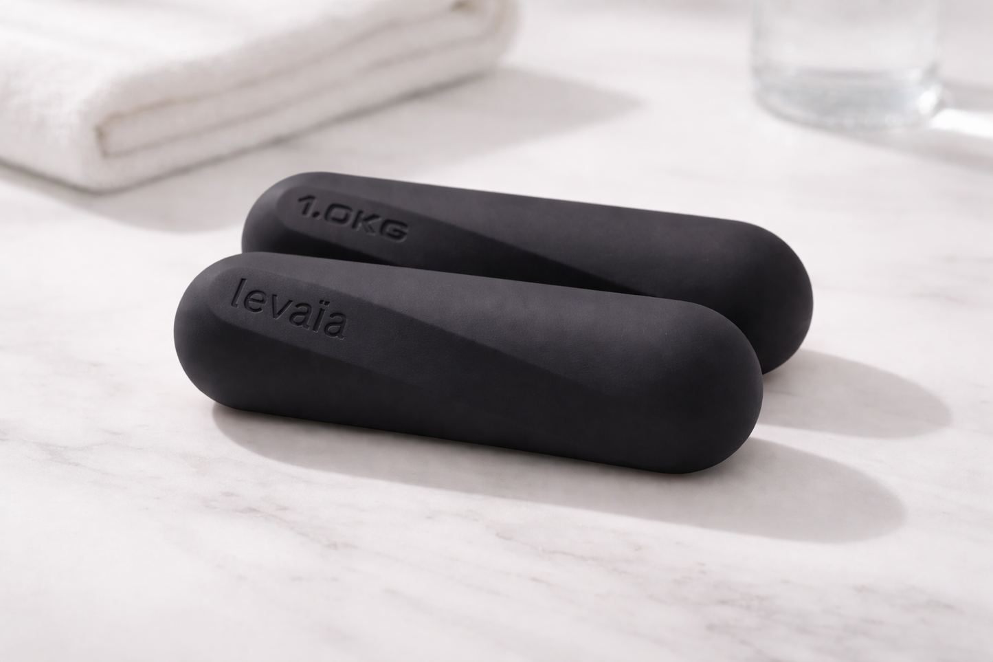 levaïa lifts - pilates weights in classic noir - pre-order*