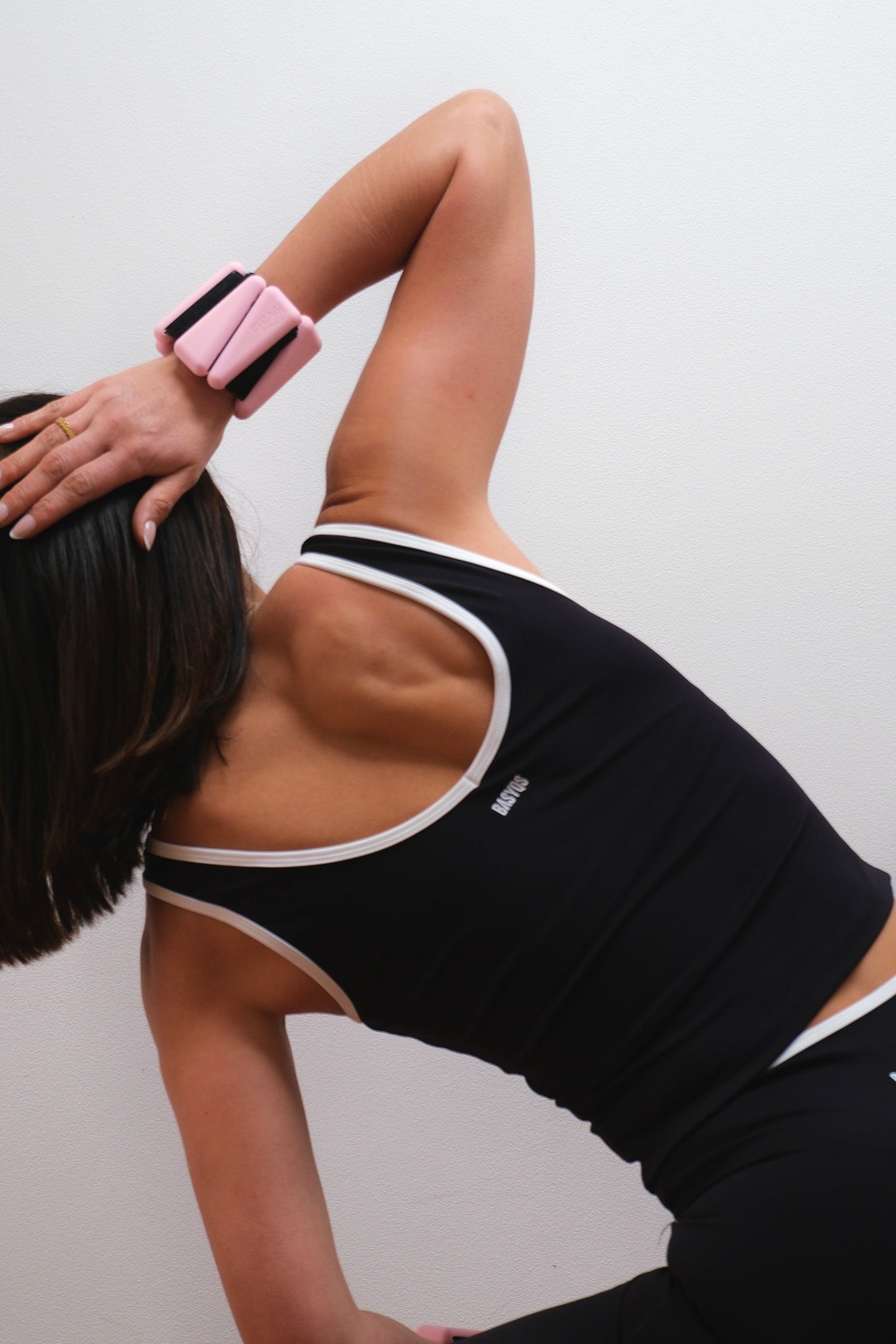 levaïa loops - pilates wrist & ankle weights in classic blush