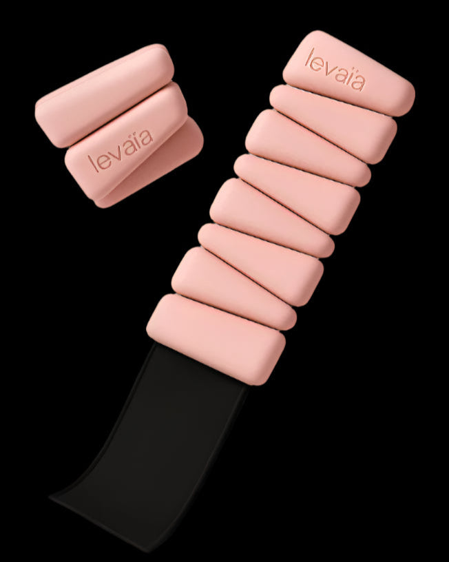 levaïa loops - pilates wrist & ankle weights in classic noir